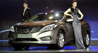 Hyundai представила 2012 Grandeur / Azera